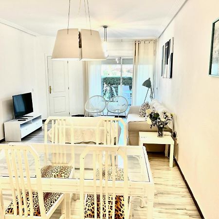 Ferienwohnung Puerto Banus With Private Garden Marbella Exterior foto