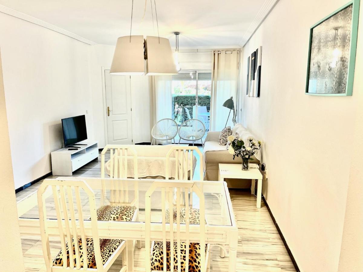 Ferienwohnung Puerto Banus With Private Garden Marbella Exterior foto