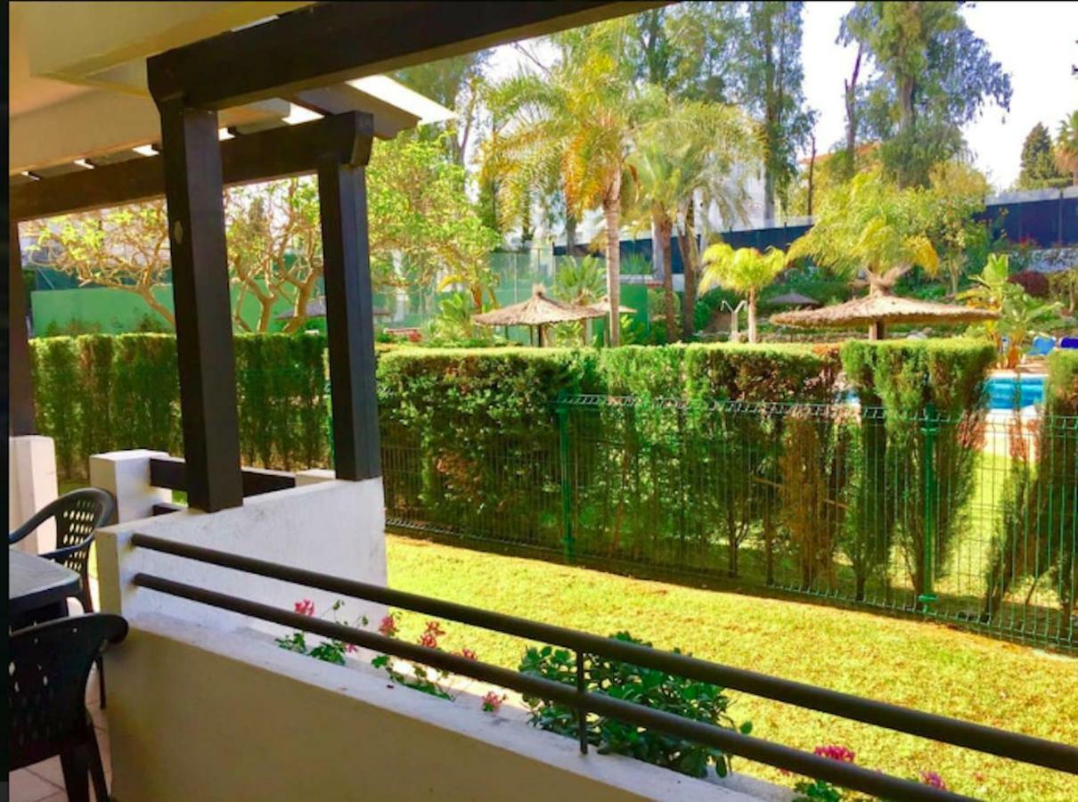 Ferienwohnung Puerto Banus With Private Garden Marbella Exterior foto