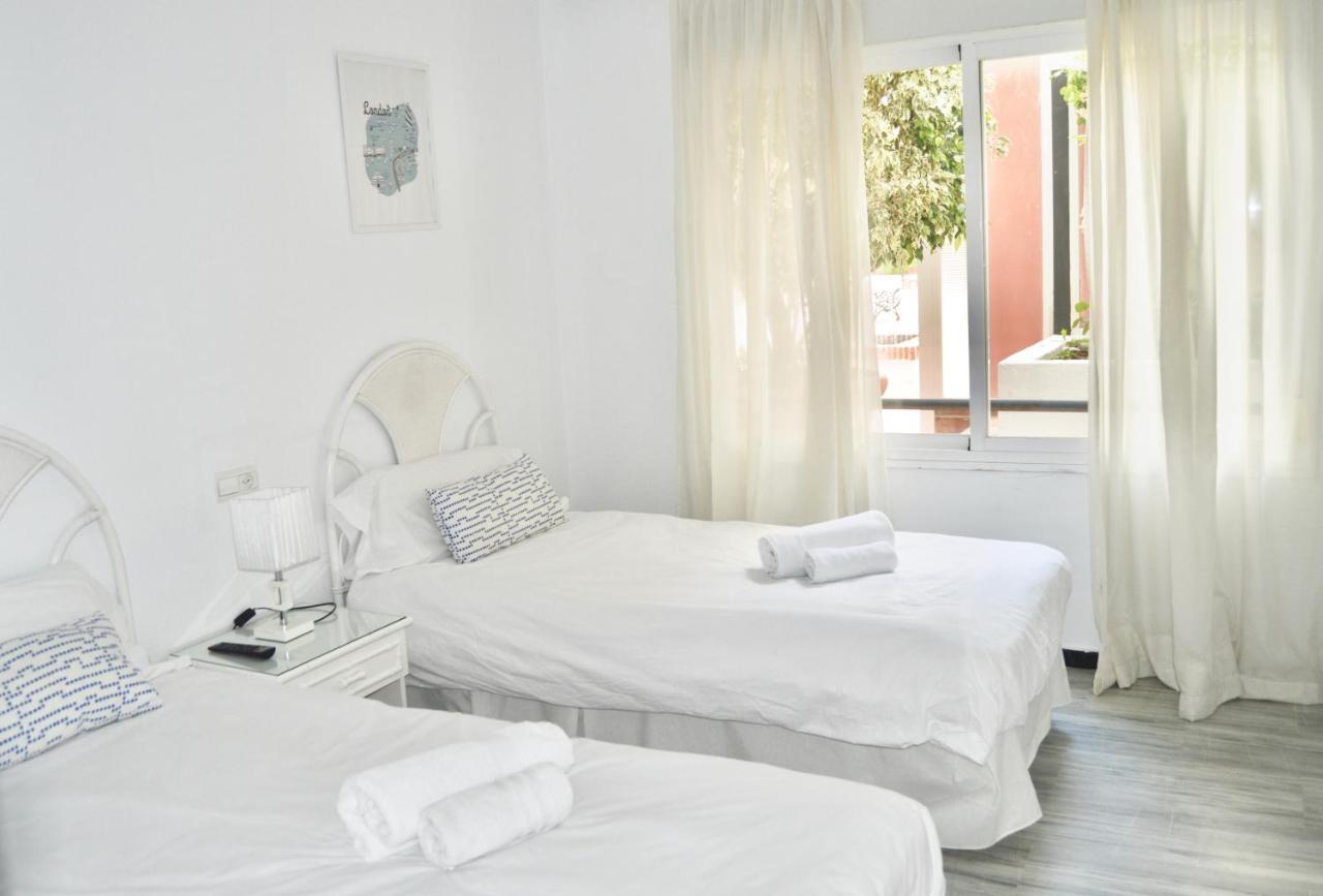 Ferienwohnung Puerto Banus With Private Garden Marbella Exterior foto